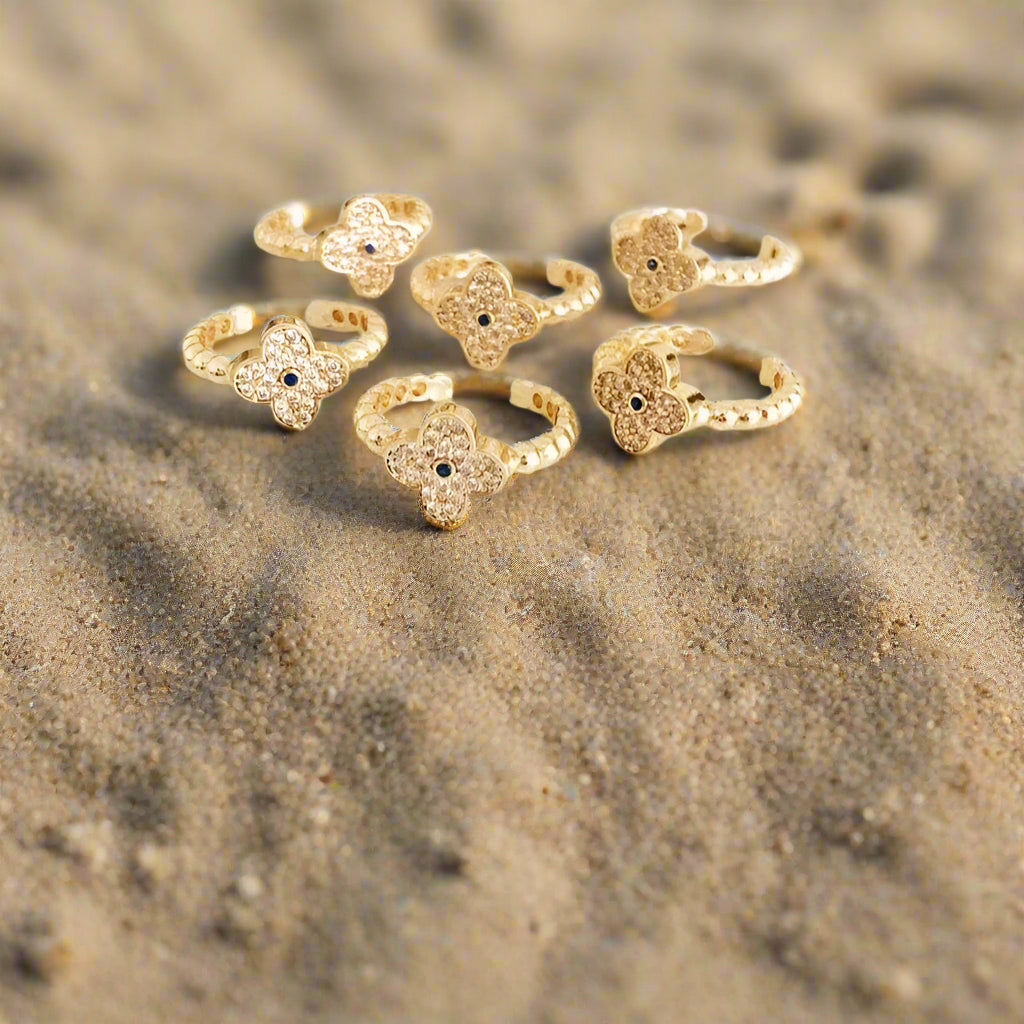 Gold Clover Ring