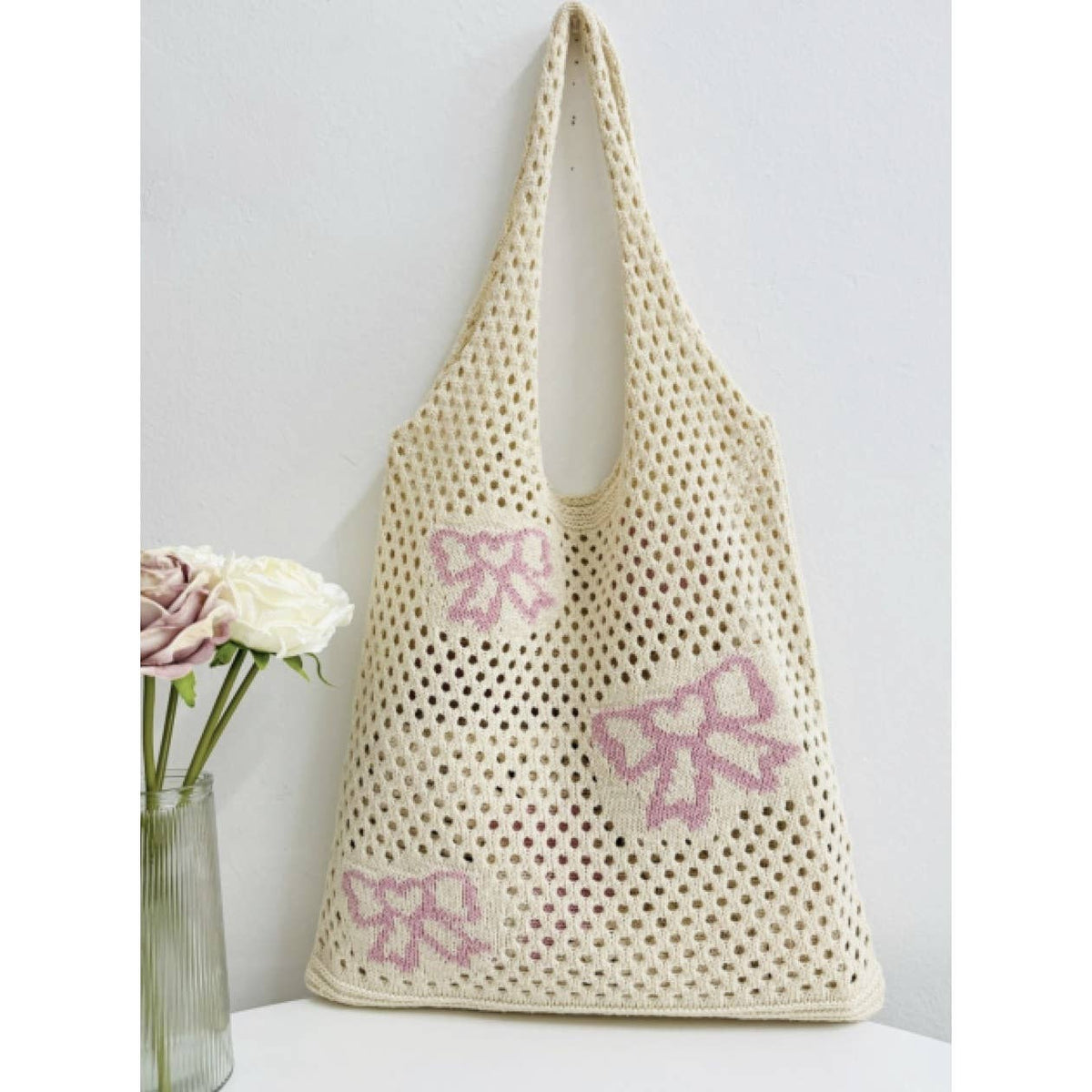 Ribbon Pattern Shoulder Bag